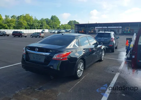 2015 Nissan Altima 2.5 Sv z USA, uszkodzony, nr VIN 1N4AL3AP2FC429162